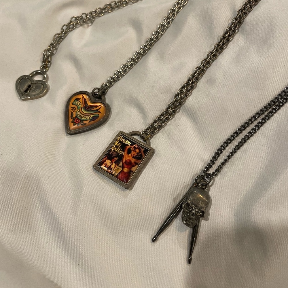 Necklace bundle/ Classic Hardware, Rock Rebel, skull and drumsticks 🤘🏽